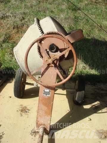 Müller SIZE C7 Betona/javas maisītāji
