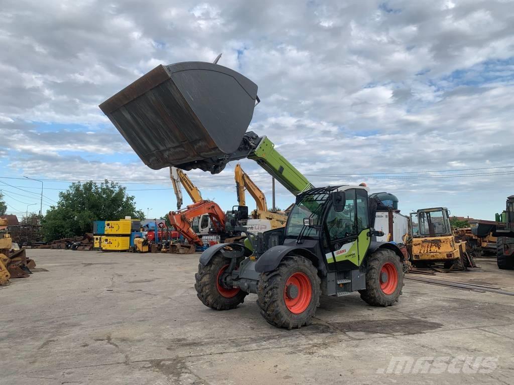 CLAAS Scorpion 732 Lauksaimniecības pacēlāji