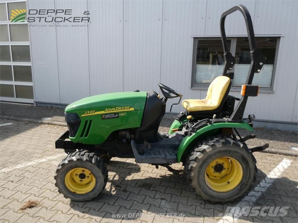 John Deere 2320 Kompaktie traktori