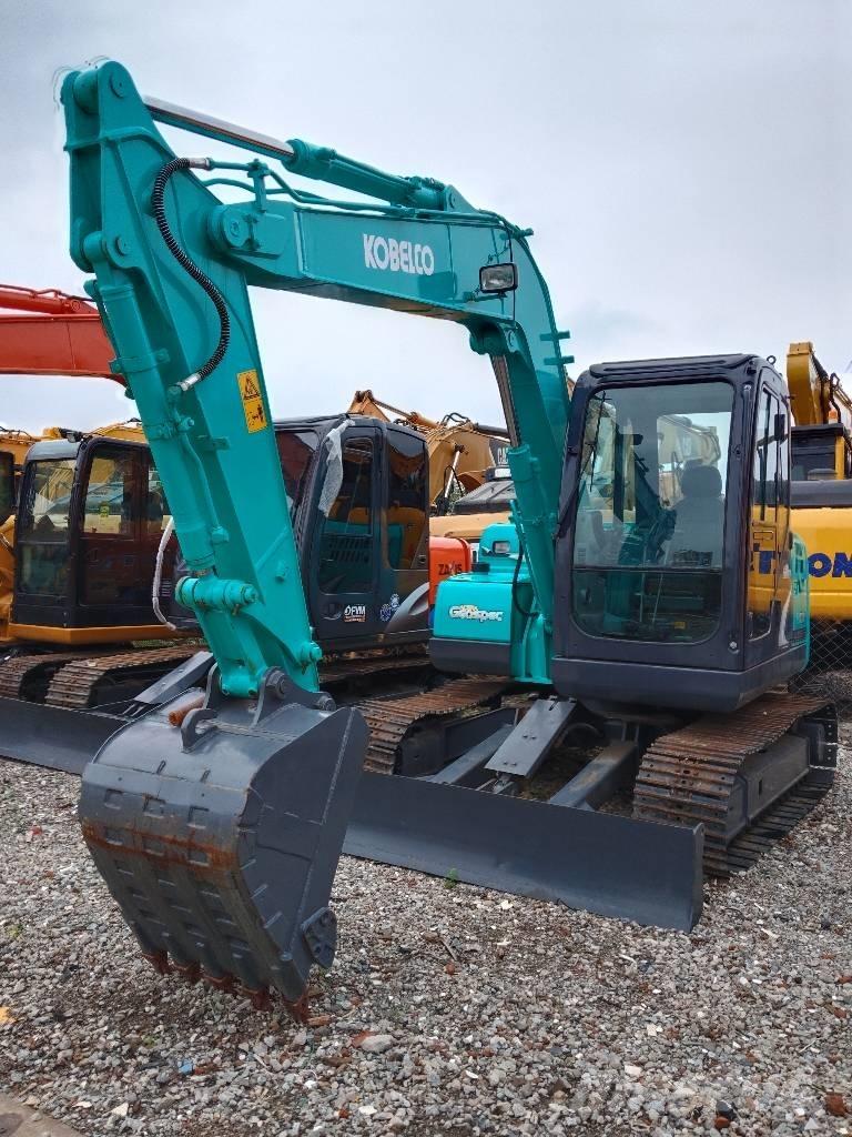 Kobelco SK75 Vidēja lieluma ekskavatori 7 t - 12 t