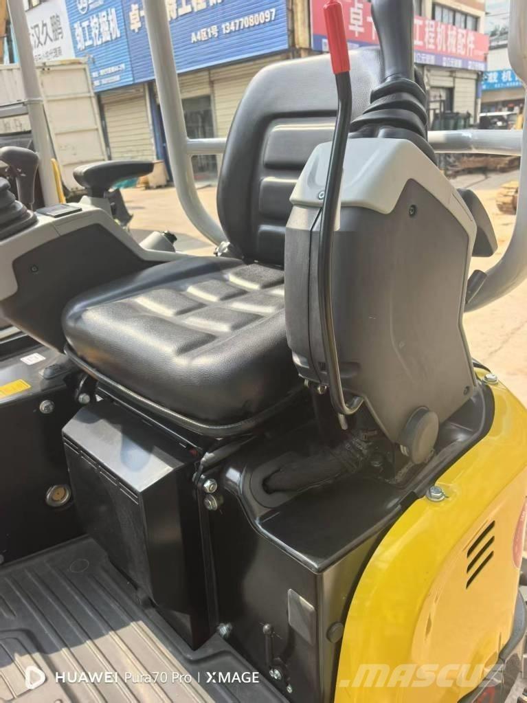 Wacker Neuson EZ 20 Kāpurķēžu ekskavatori