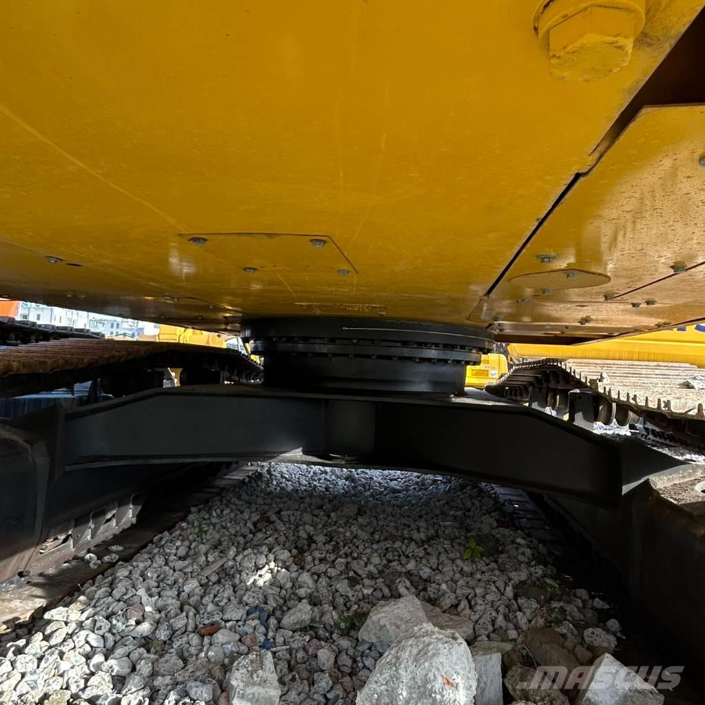 Komatsu 350-7 Kāpurķēžu ekskavatori