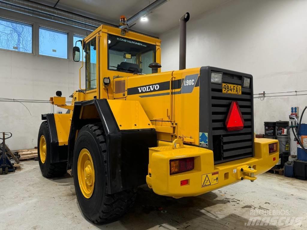 Volvo L 90C Iekrāvēji uz riteņiem