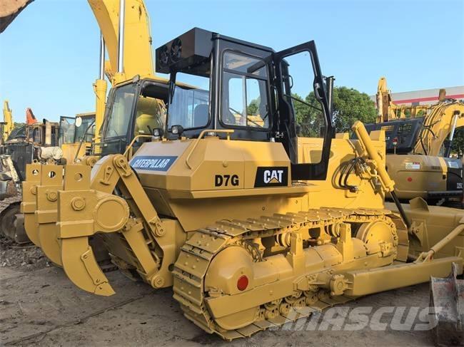 CAT D 7 G Kāpurķēžu buldozeri