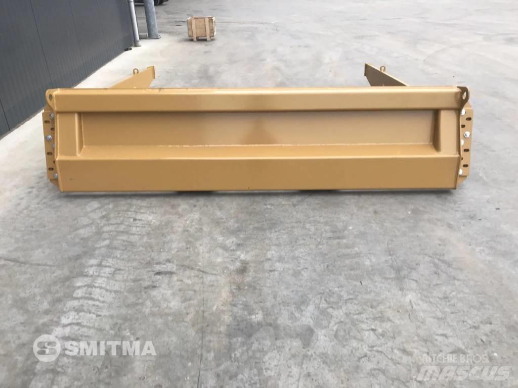 CAT 725 Kravas aizsargi