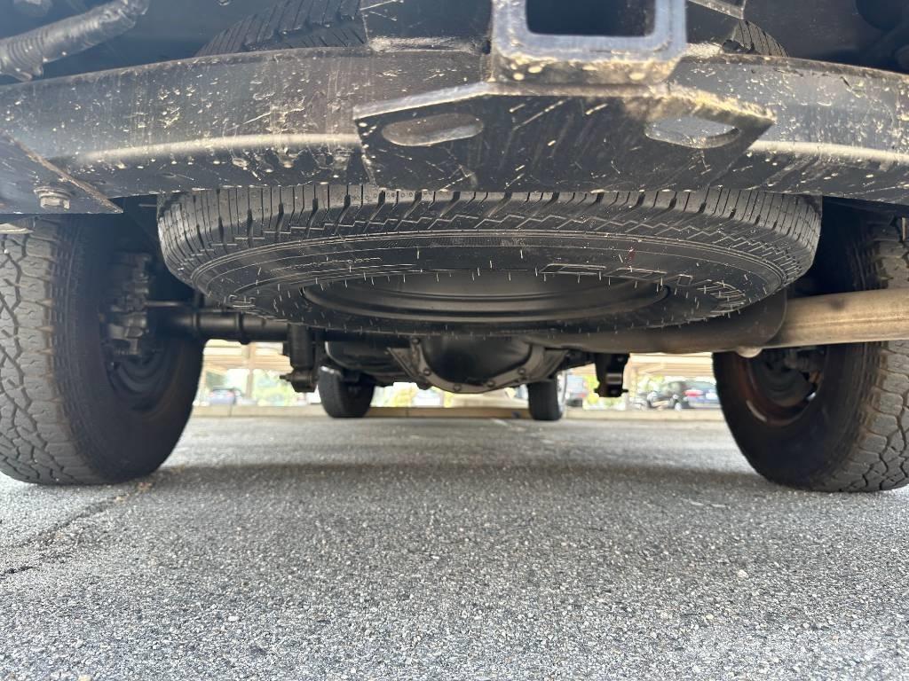 Ford F 250 Vieglais kravas automobilis/izkraušana no sāniem