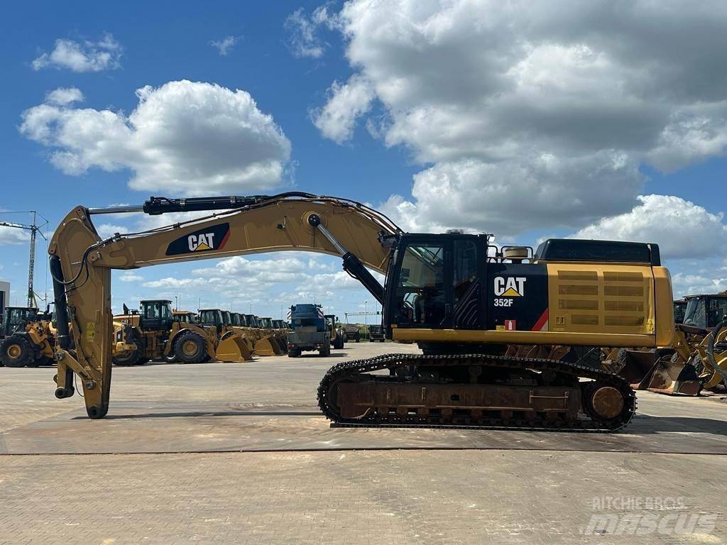 CAT 352F Kāpurķēžu ekskavatori