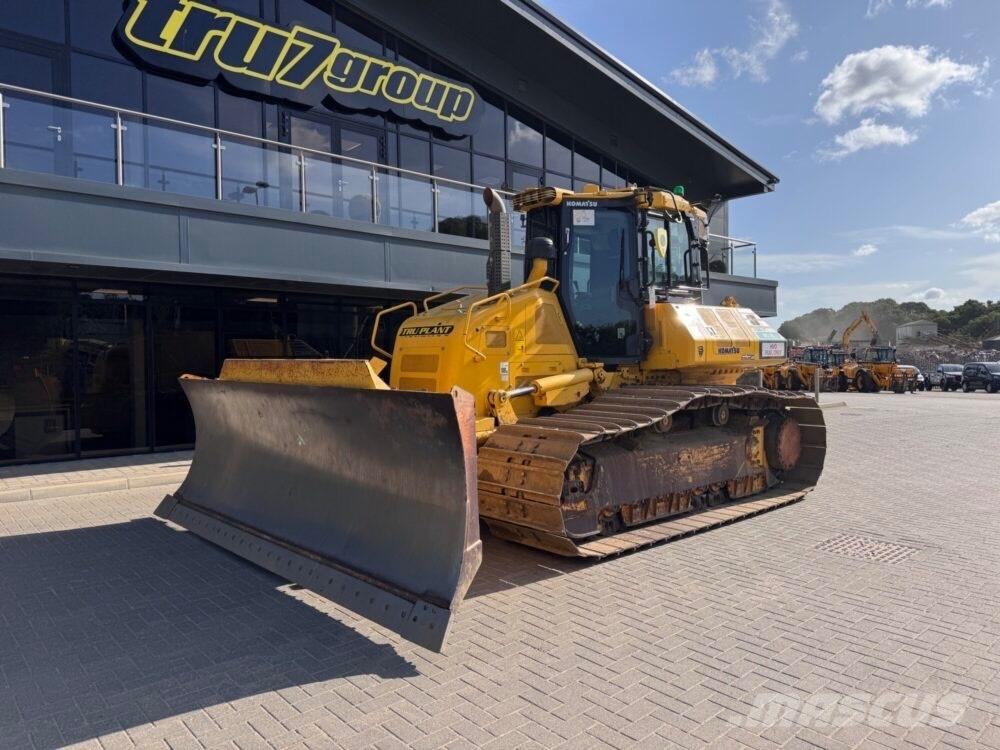 Komatsu D71 PXi-24EO Kāpurķēžu buldozeri