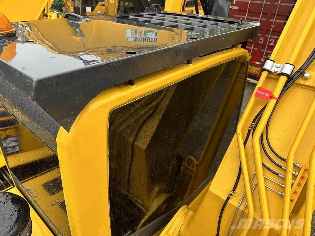Komatsu PC 200 Kāpurķēžu ekskavatori