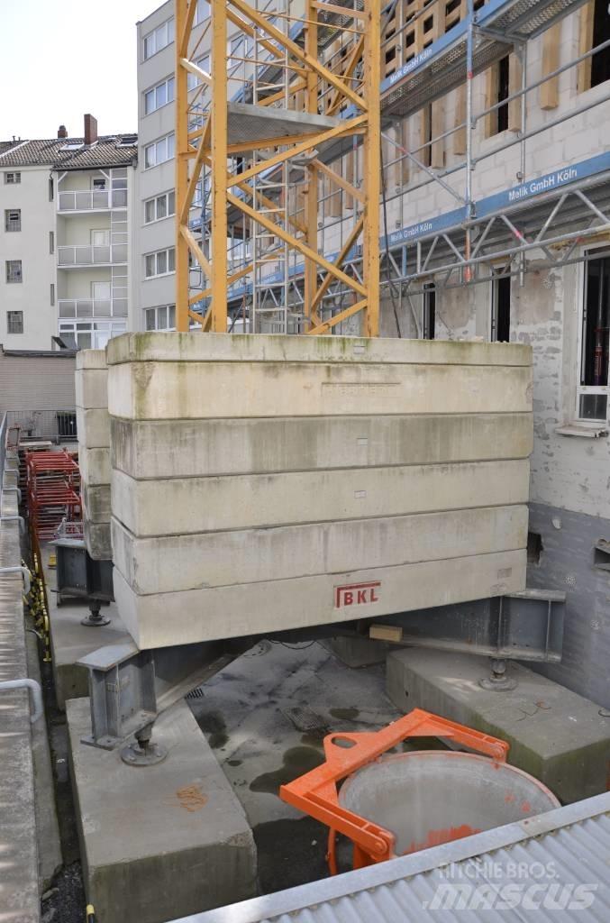 Liebherr 110 EC-B 6 Torņa krāni