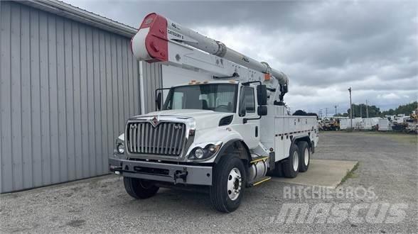 Altec AA55E Pacēlāji uz automašīnas bāzes