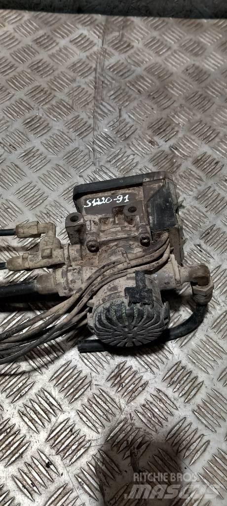 Scania G 400   1879275 Bremzes