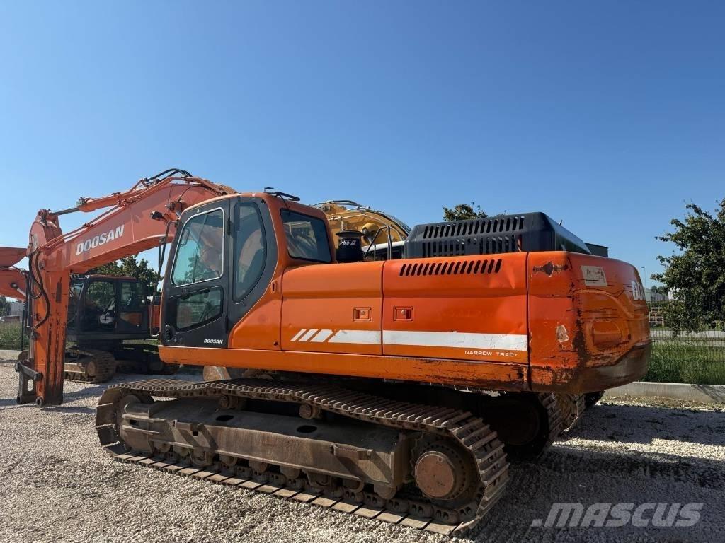 Doosan DX 340 LC Kāpurķēžu ekskavatori