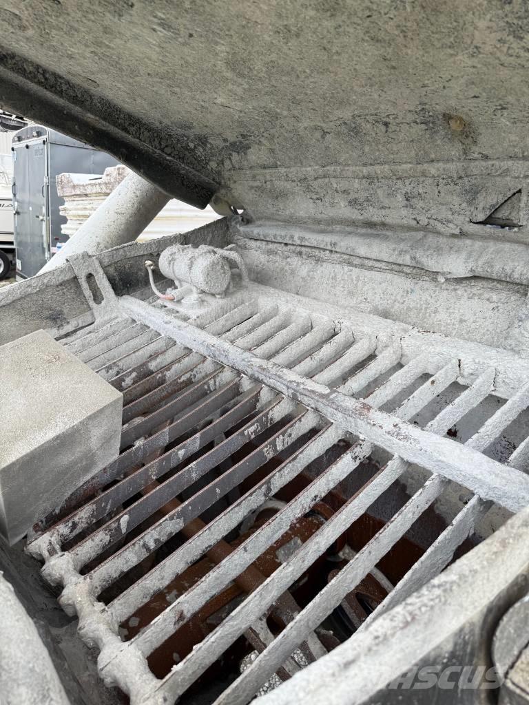 Putzmeister 38Z Kravas mašīna- betona sūknis