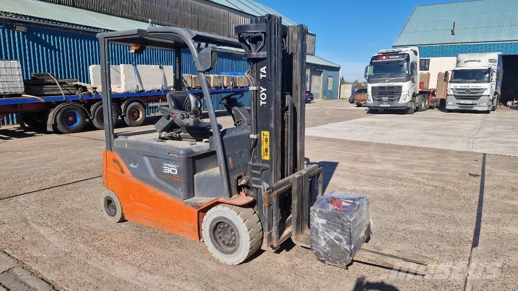 Toyota 8 FBMT 30 Elektriskie iekrāvēji