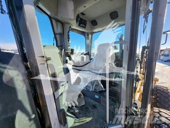 CAT 140M Greideri