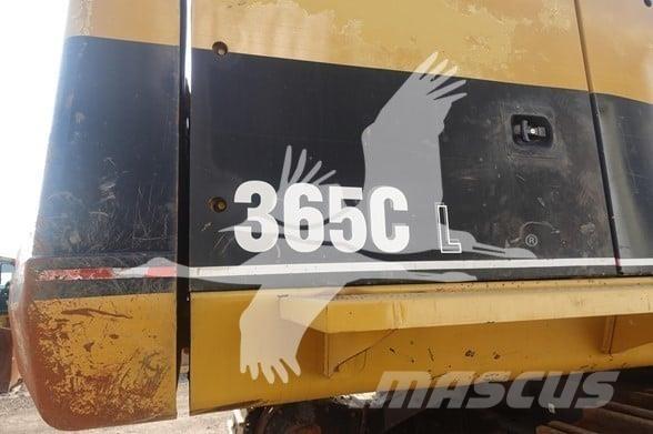 CAT 365C Kāpurķēžu ekskavatori