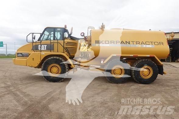 CAT 730 Ūdens mašīnas