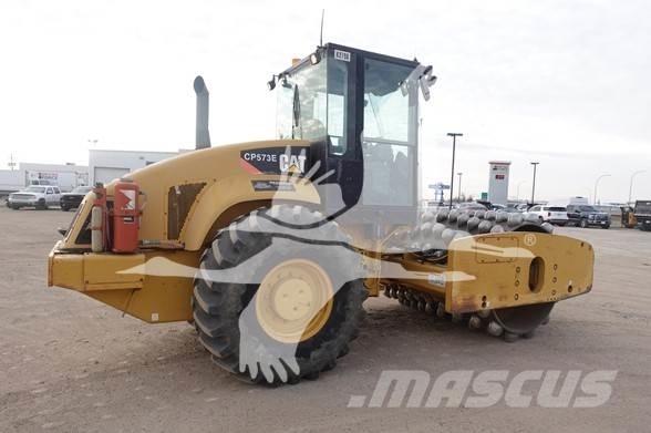 CAT CP-573E Vienvalča grunts veltņi
