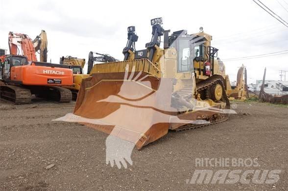 CAT D9 Kāpurķēžu buldozeri
