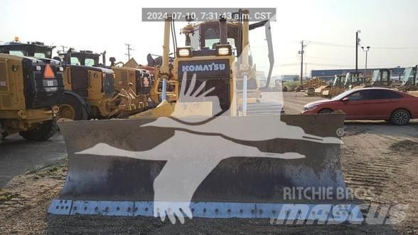 Komatsu D65PX Kāpurķēžu buldozeri