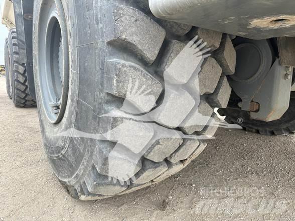 Terex TA400 Artikulētie pašizgāzēji