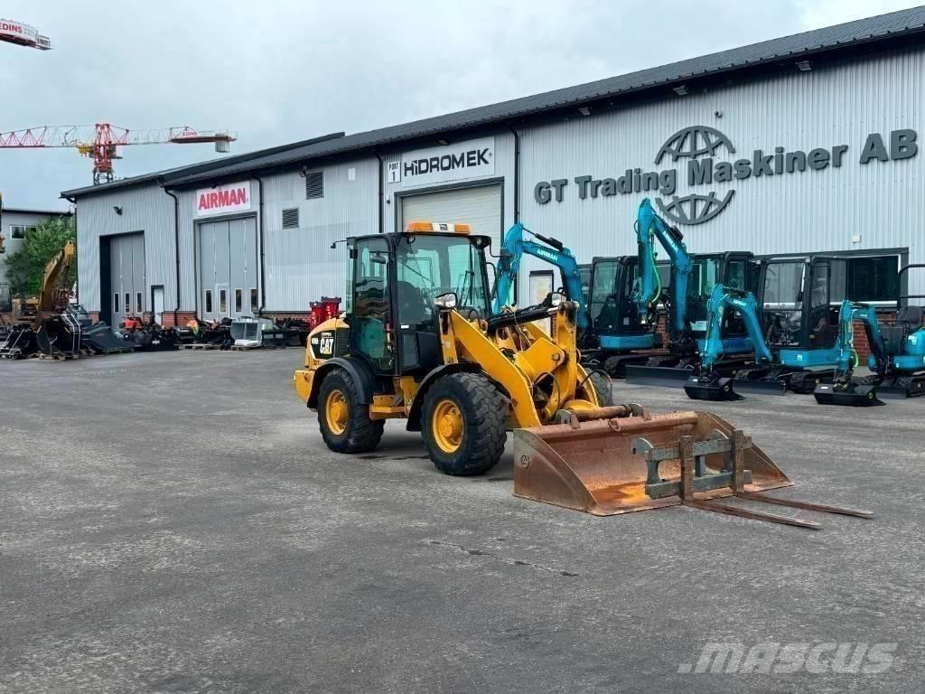 CAT 906 H 2 Iekrāvēji uz riteņiem