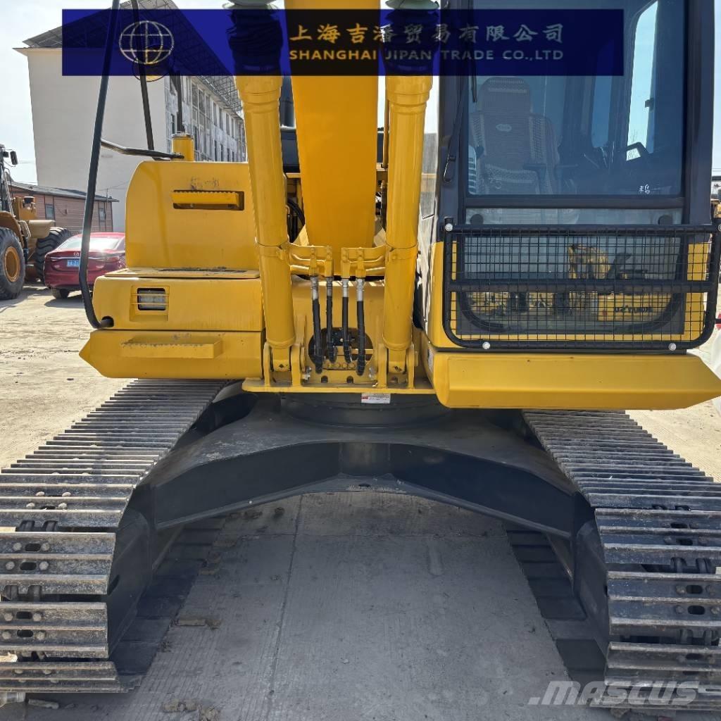 Komatsu PC 130 Vidēja lieluma ekskavatori 7 t - 12 t