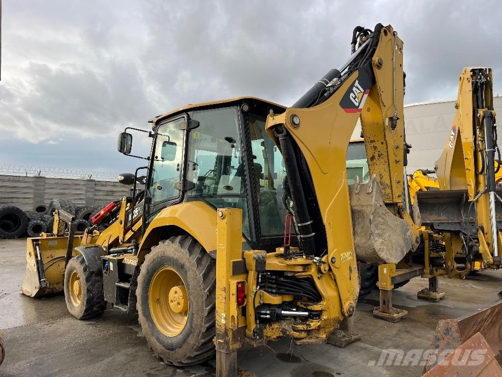 CAT 432 Ekskavatori-iekrāvēji