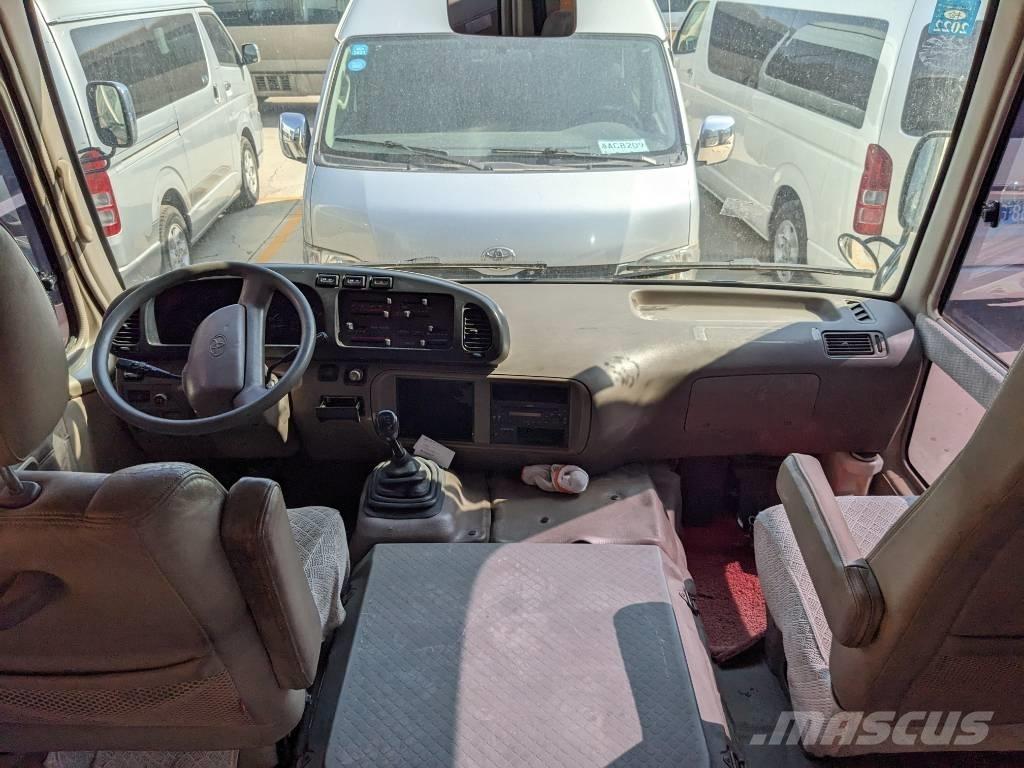 Toyota Coaster Bus Mikroautobusi