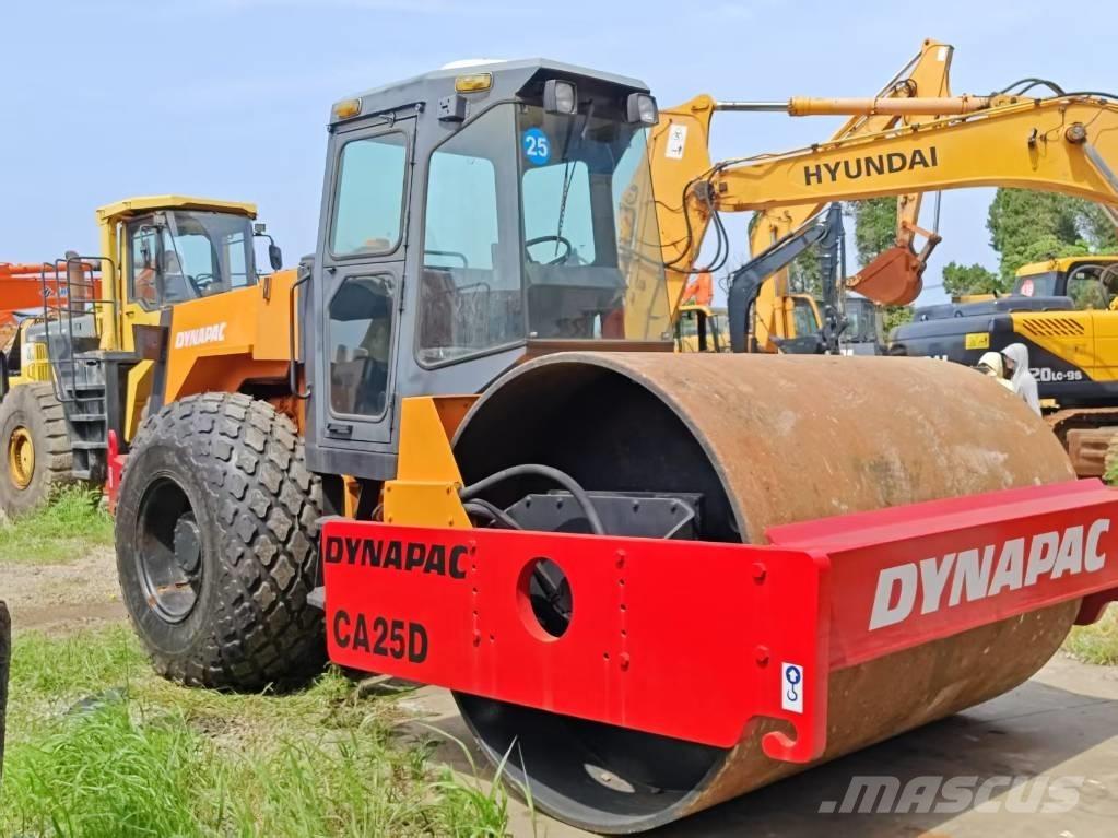 Dynapac CA 25 D Vienvalča grunts veltņi
