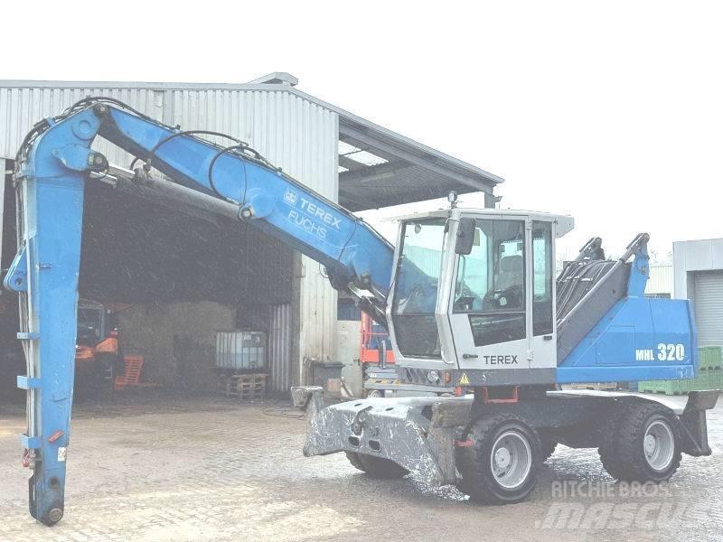 Fuchs MHL 320 D Industriālie iekrāvēji