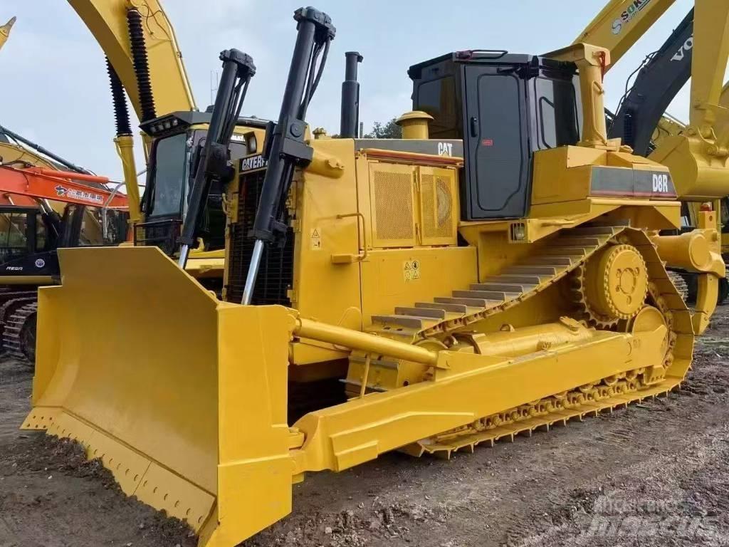 CAT D 8 R Kāpurķēžu buldozeri