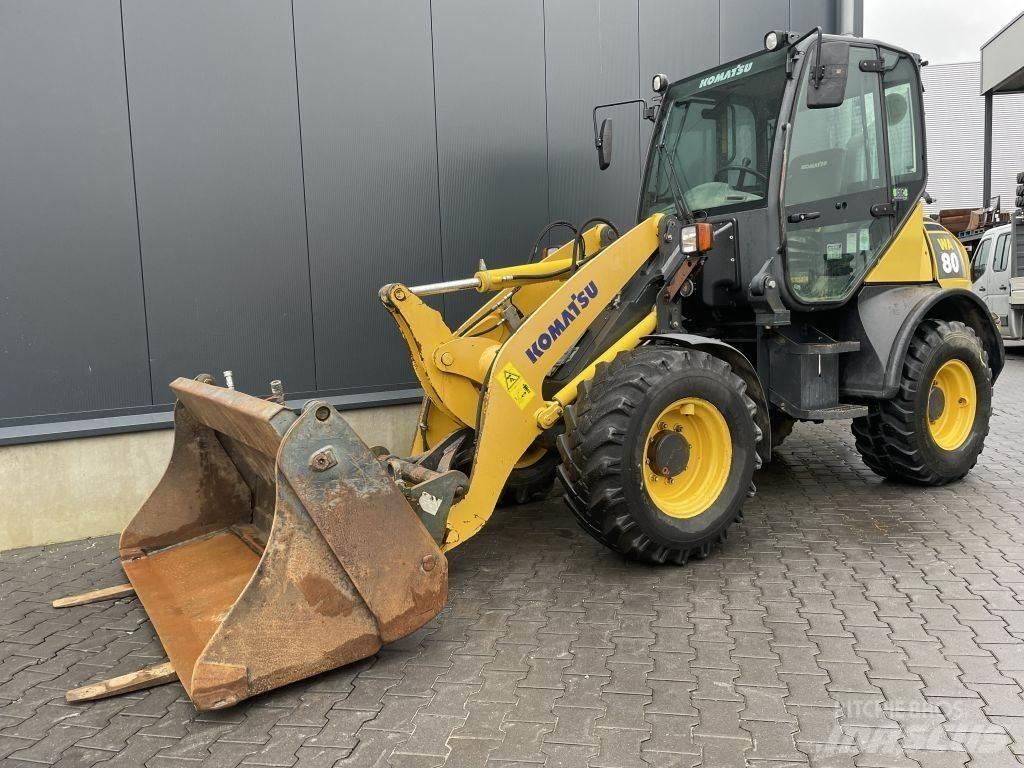 Komatsu WA80-6 Iekrāvēji uz riteņiem