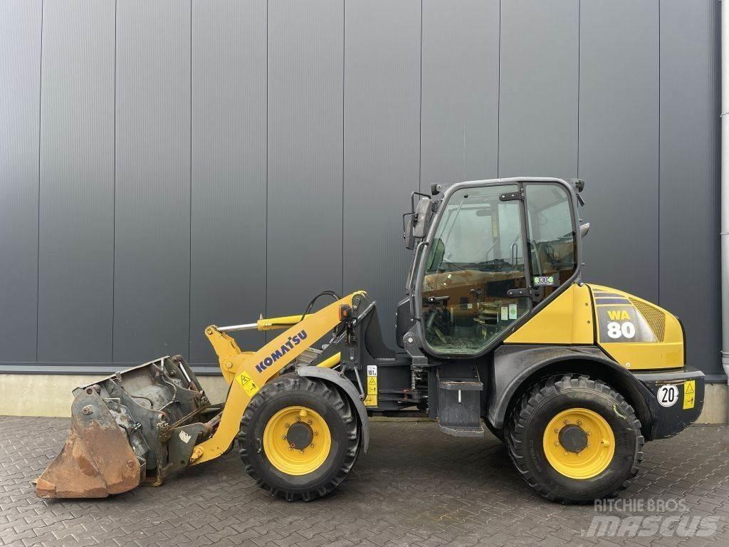 Komatsu WA80-6 Iekrāvēji uz riteņiem
