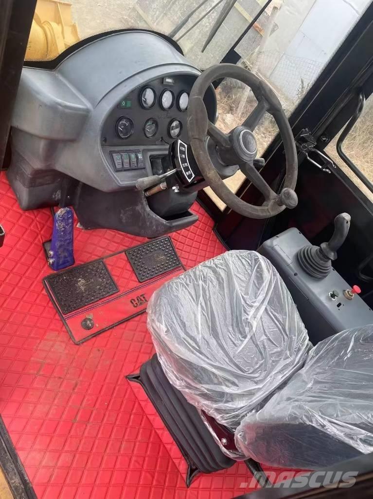 CAT 950 H Iekrāvēji uz riteņiem