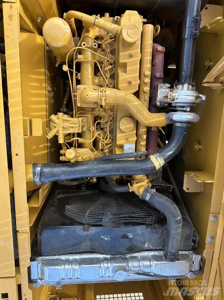CAT 320 C L Kāpurķēžu ekskavatori