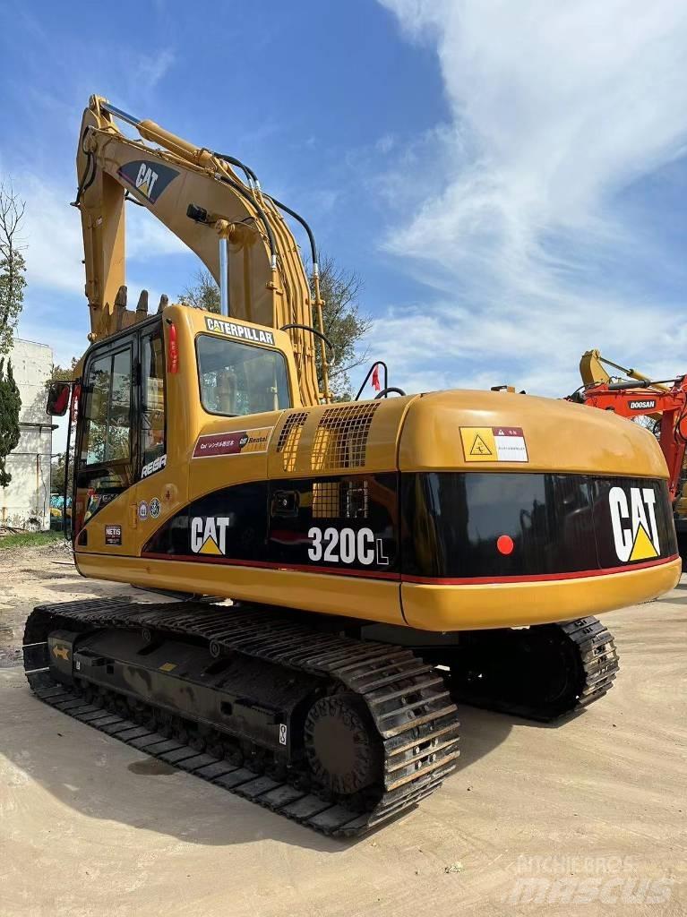 CAT 320 C L Kāpurķēžu ekskavatori