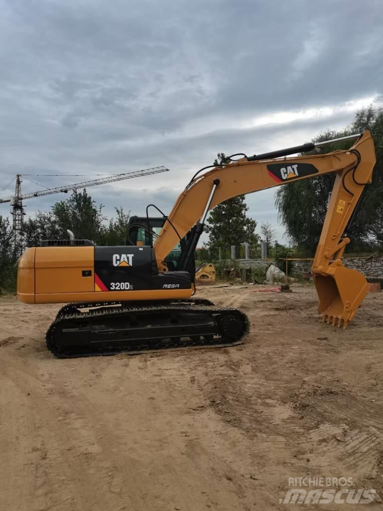 CAT 320 D Kāpurķēžu ekskavatori