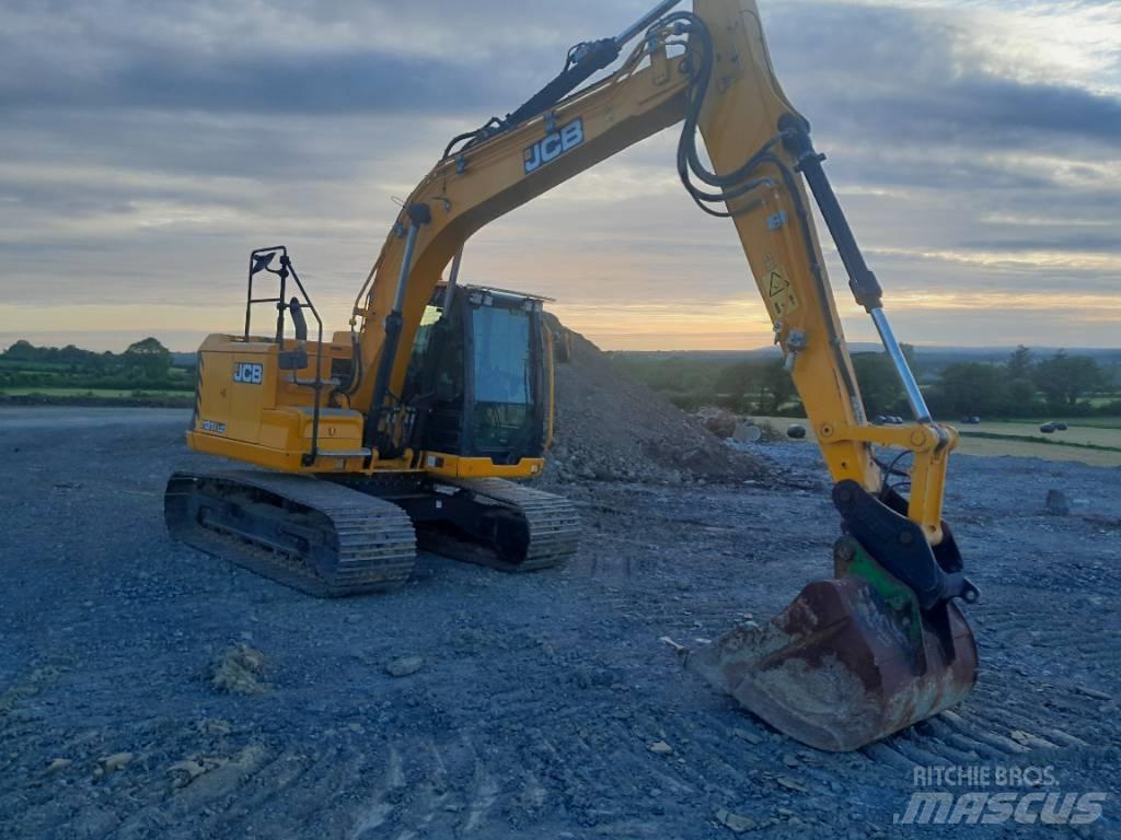 JCB 131 X Kāpurķēžu ekskavatori