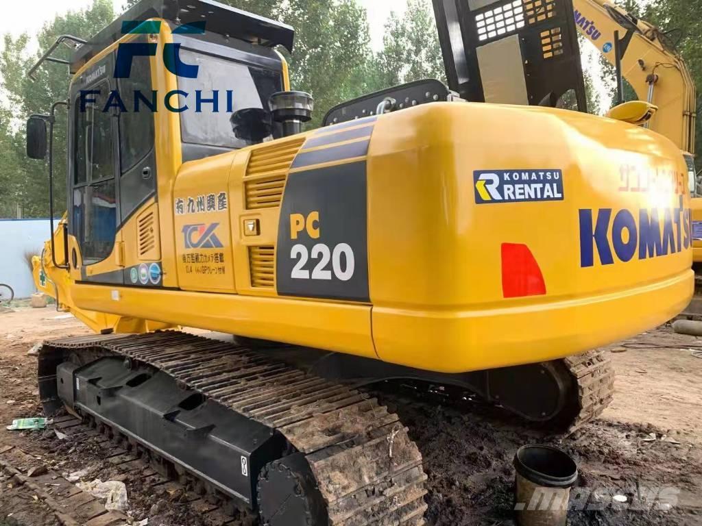 Komatsu PC 220 Kāpurķēžu ekskavatori