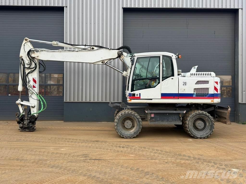 Volvo EW160D Ekskavatori uz riteņiem