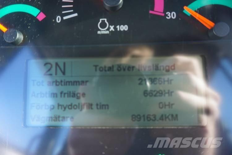 CAT 966K Iekrāvēji uz riteņiem