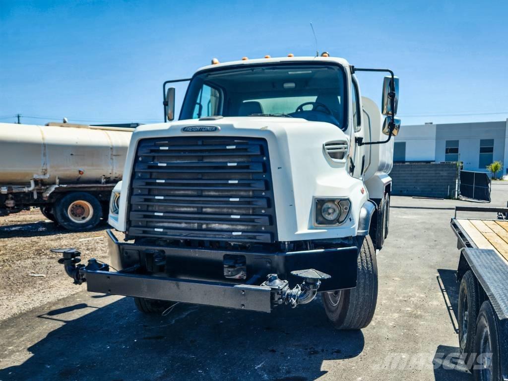 Freightliner 108 SD Ūdens mašīnas