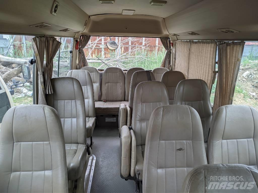 Toyota Coaster Starppilsētu autobusi