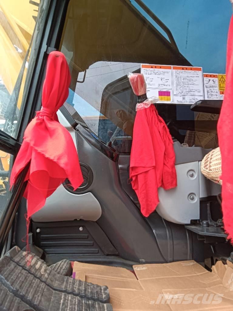 Komatsu PC 200-8 Kāpurķēžu ekskavatori