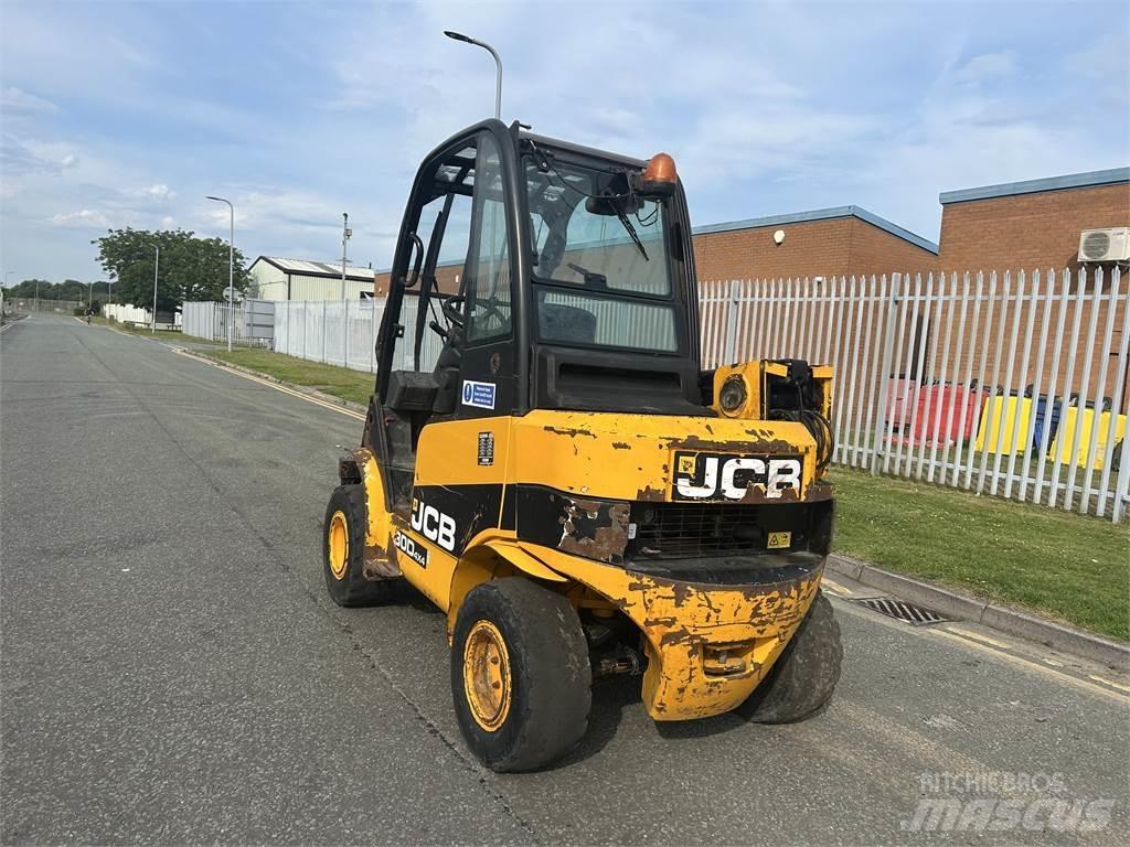 JCB TLT30D 4x4 Autokrāvēji - citi