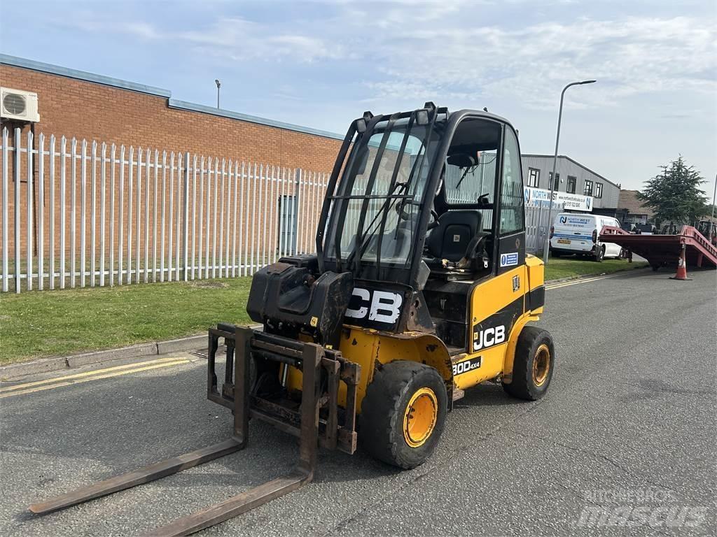 JCB TLT30D 4x4 Autokrāvēji - citi