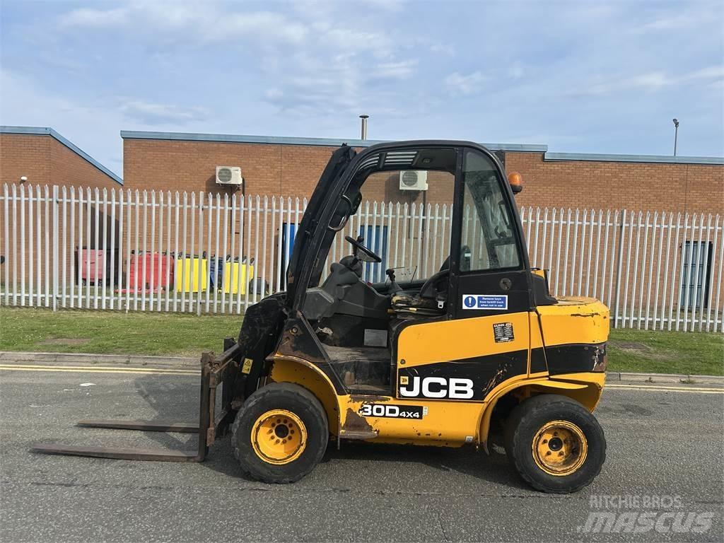 JCB TLT30D 4x4 Autokrāvēji - citi