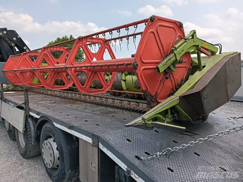 CLAAS C 600 Ražas novākšanas galvas